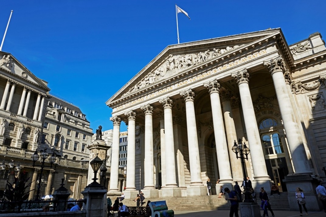 Images for Royal Exchange, Bank, EC3V 3DG EAID:3928049530 BID:2