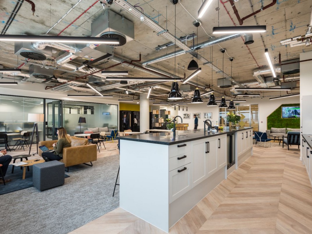 Images for Venture X Building 7 566, Chiswick Park, Chiswick High Road, Chiswick Park, London, W4 5YG EAID:3928049530 BID:2