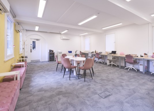 262a Fulham Road, London, SW10 9EL - EAID:3928049530, BID:2